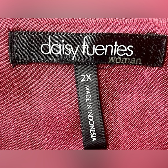 Daisy Fuentes Tank Blouse Mock Wrap Red White 2X 2XL XX - Picture 12 of 14